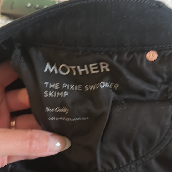 MOTHER DENIM The Pixie Swooner Skimp in Not Guilty Wash Size 24 - Picture 5 of 6